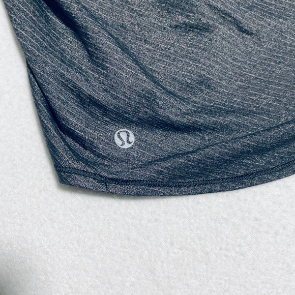 LULULEMON TANKTOP - Picture 5 of 7